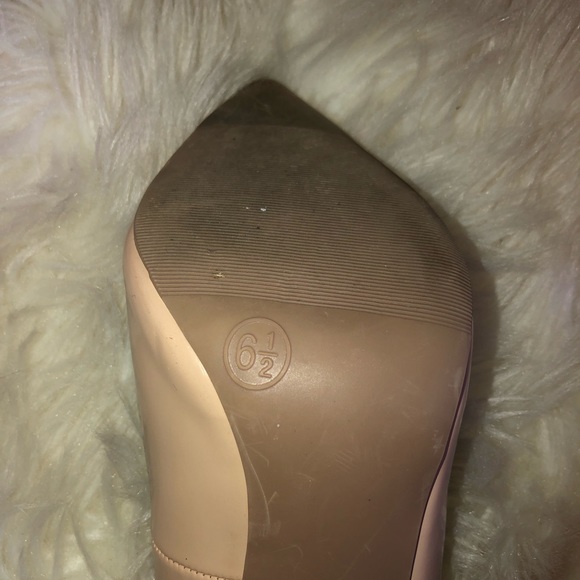 High heels . - Picture 3 of 3